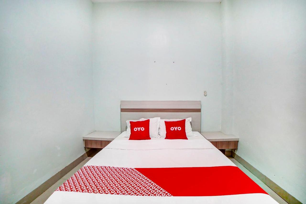 Oyo 91170 Ayahanda Residence Medan Exterior photo